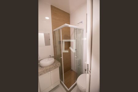 Banheiro de apartamento para alugar com 1 quarto, 28m² em Flamengo, Rio de Janeiro