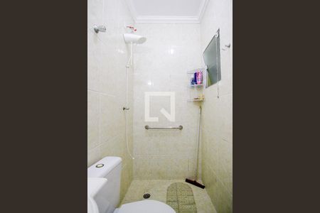 Casa à venda com 182m², 3 quartos e 3 vagas Casa à venda com 182m², 3 quartos e 3 vagasBanheiro Social