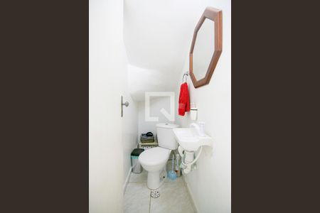 Casa à venda com 182m², 3 quartos e 3 vagas Casa à venda com 182m², 3 quartos e 3 vagasLavabo