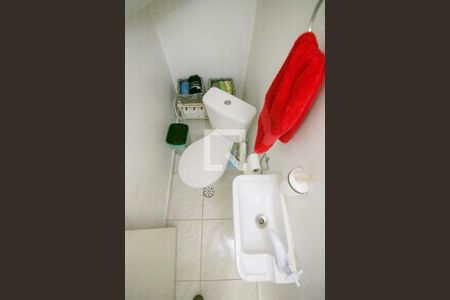 Casa à venda com 182m², 3 quartos e 3 vagas Casa à venda com 182m², 3 quartos e 3 vagasLavabo