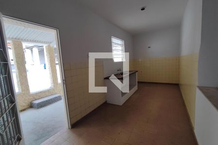Casa à venda com 200m², 3 quartos e 8 vagasCozinha
