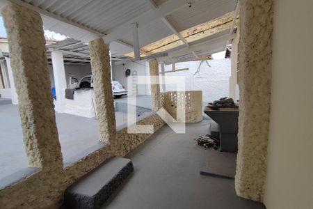 Casa à venda com 200m², 3 quartos e 8 vagasÁrea de Serviço