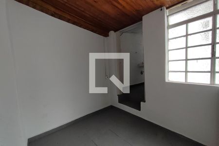 Casa à venda com 200m², 3 quartos e 8 vagasQuarto de Serviço