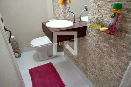 Casa para alugar com 300m², 3 quartos e 8 vagas Casa para alugar com 300m², 3 quartos e 8 vagasLavabo