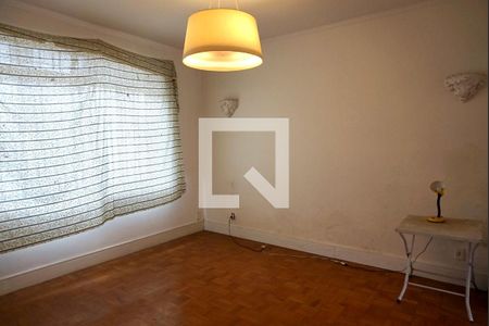 Casa para alugar com 300m², 3 quartos e 8 vagas Casa para alugar com 300m², 3 quartos e 8 vagassala