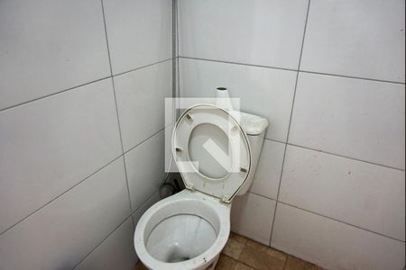 Casa para alugar com 300m², 3 quartos e 8 vagas Casa para alugar com 300m², 3 quartos e 8 vagasbanheiro edícula