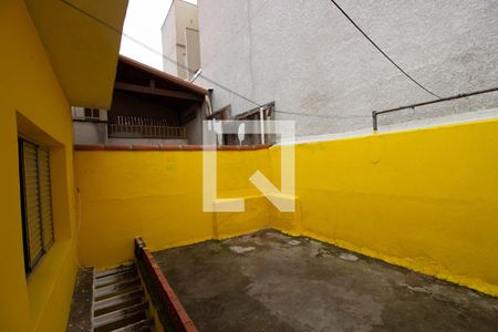 Casa à venda com 187m², 2 quartos e 2 vagas Casa à venda com 187m², 2 quartos e 2 vagasÁrea Externa