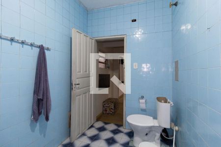 Casa à venda com 187m², 2 quartos e 2 vagas Casa à venda com 187m², 2 quartos e 2 vagasBanheiro