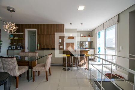 Apartamento à venda com 144m², 2 quartos e 2 vagas Apartamento à venda com 144m², 2 quartos e 2 vagasCobertura