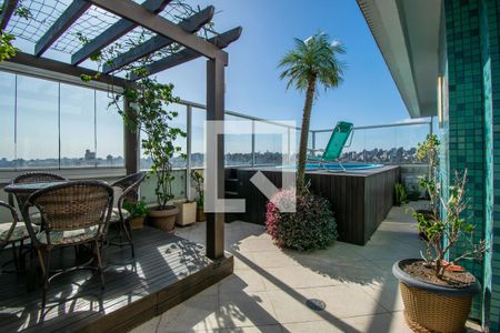 Apartamento à venda com 144m², 2 quartos e 2 vagas Apartamento à venda com 144m², 2 quartos e 2 vagasCobertura