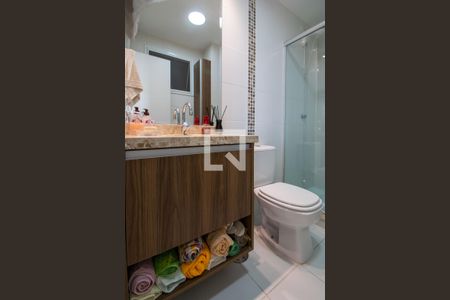 Apartamento à venda com 144m², 2 quartos e 2 vagas Apartamento à venda com 144m², 2 quartos e 2 vagasBanheiro 2