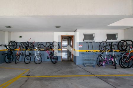 Apartamento à venda com 144m², 2 quartos e 2 vagas Apartamento à venda com 144m², 2 quartos e 2 vagasBicicletário