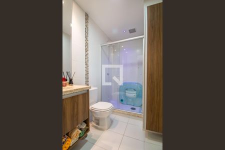 Apartamento à venda com 144m², 2 quartos e 2 vagas Apartamento à venda com 144m², 2 quartos e 2 vagasBanheiro 1