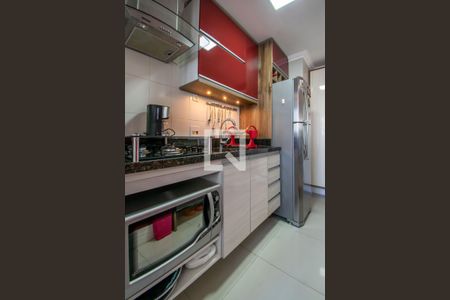 Apartamento à venda com 144m², 2 quartos e 2 vagas Apartamento à venda com 144m², 2 quartos e 2 vagasCozinha