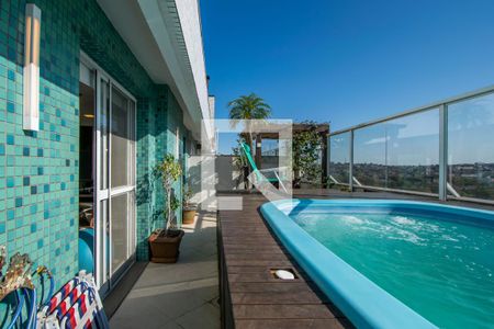 Apartamento à venda com 144m², 2 quartos e 2 vagas Apartamento à venda com 144m², 2 quartos e 2 vagasCobertura