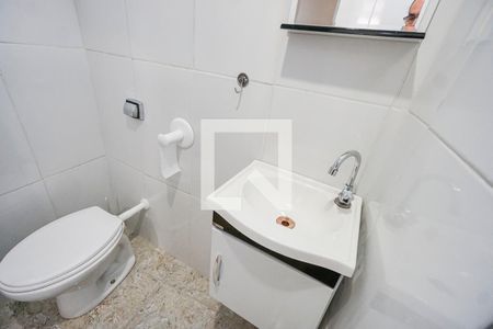 Pia de casa de condomínio para alugar com 1 quarto, 35m² em Penha de França, São Paulo