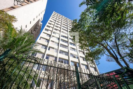 Apartamento à venda com 100m², 2 quartos e 1 vaga Apartamento à venda com 100m², 2 quartos e 1 vagaFachada