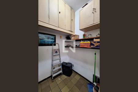 Apartamento à venda com 119m², 3 quartos e sem vagaQuarto de Serviço