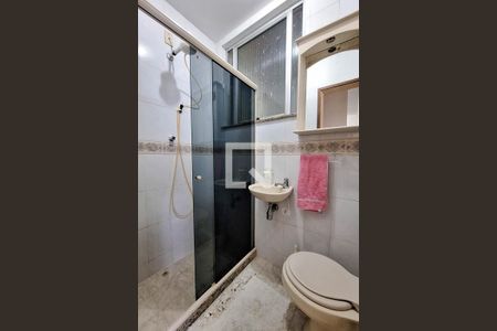 Apartamento à venda com 119m², 3 quartos e sem vagaBanheiro