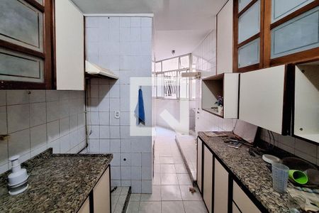Apartamento à venda com 119m², 3 quartos e sem vagaCozinha
