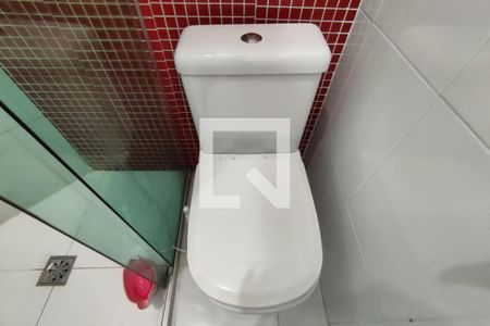 Casa à venda com 127m², 3 quartos e 3 vagas Casa à venda com 127m², 3 quartos e 3 vagasBanheiro da Suíte