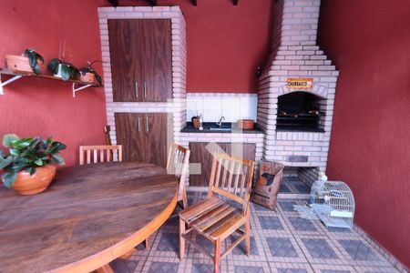 Casa à venda com 127m², 3 quartos e 3 vagas Casa à venda com 127m², 3 quartos e 3 vagasÁrea Gourmet