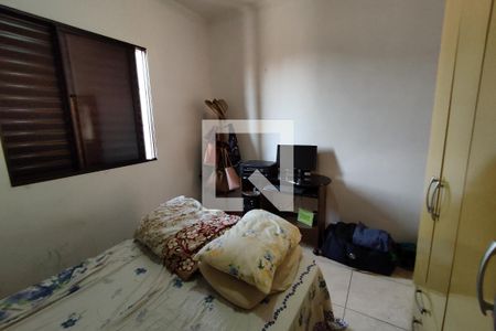 Casa à venda com 127m², 3 quartos e 3 vagas Casa à venda com 127m², 3 quartos e 3 vagasQuarto 2