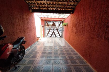 Casa à venda com 127m², 3 quartos e 3 vagas Casa à venda com 127m², 3 quartos e 3 vagasGaragem