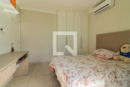 Casa à venda com 145m², 3 quartos e 3 vagas Casa à venda com 145m², 3 quartos e 3 vagasQuarto 2