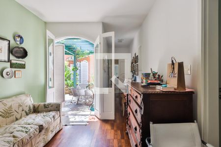 Casa à venda com 380m², 4 quartos e 3 vagasSala 2