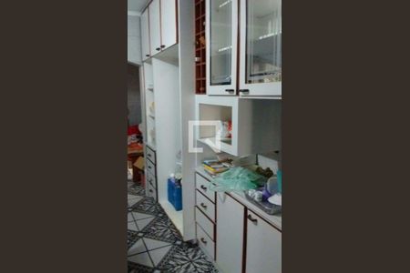 Casa à venda com 250m², 3 quartos e 6 vagas