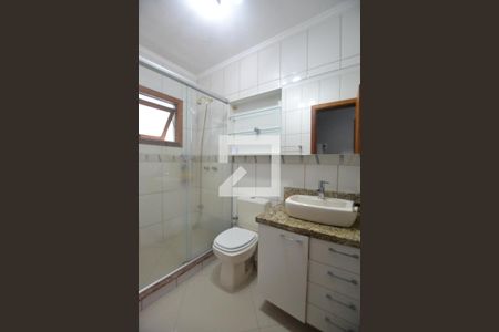 Casa de condomínio à venda com 204m², 4 quartos e 2 vagasBanheiro