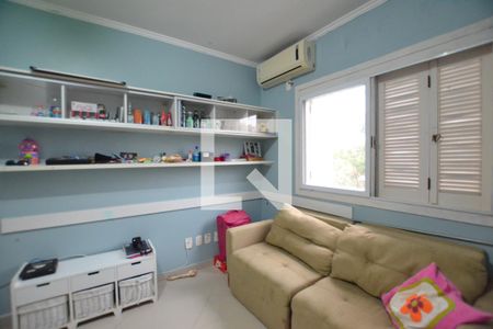 Casa de condomínio à venda com 204m², 4 quartos e 2 vagasSuíte 2