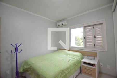 Casa de condomínio à venda com 204m², 4 quartos e 2 vagasQuarto