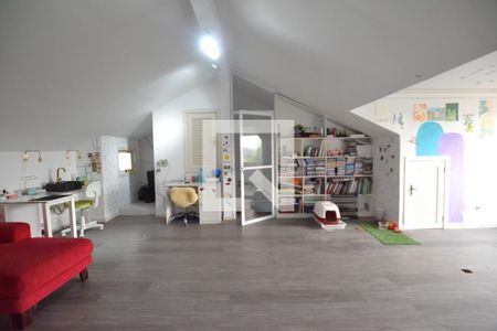 Casa de condomínio à venda com 204m², 4 quartos e 2 vagasQuarto/Reversível