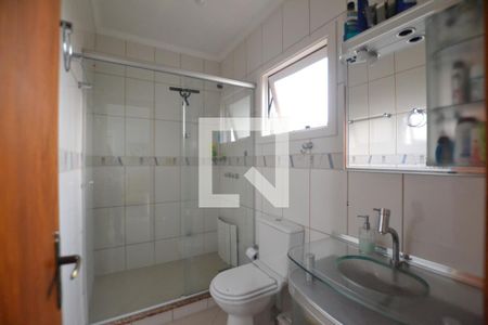 Casa de condomínio à venda com 204m², 4 quartos e 2 vagasBanheiro Suíte 1