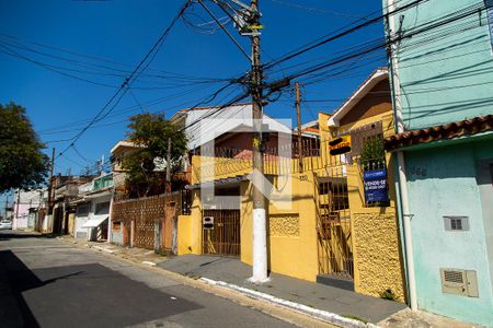 Casa à venda com 96m², 2 quartos e 1 vagaFachada