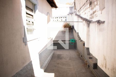 Casa para alugar com 80m², 2 quartos e sem vaga Casa para alugar com 80m², 2 quartos e sem vagaQuintal