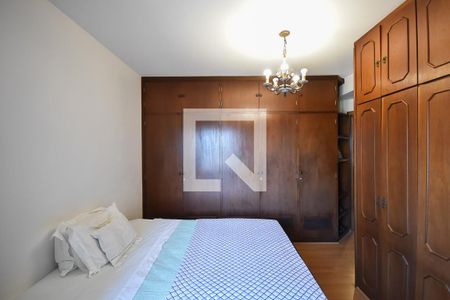 Apartamento à venda com 285m², 4 quartos e 4 vagas Apartamento à venda com 285m², 4 quartos e 4 vagasSuíte 1