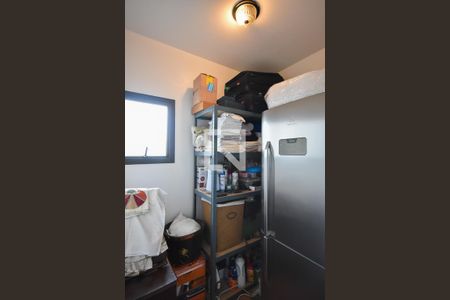 Apartamento à venda com 285m², 4 quartos e 4 vagas Apartamento à venda com 285m², 4 quartos e 4 vagasQuarto de serviço 2