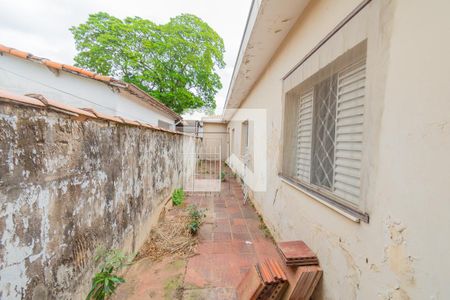 Casa à venda com 400m², 4 quartos e 2 vagasCorredor
