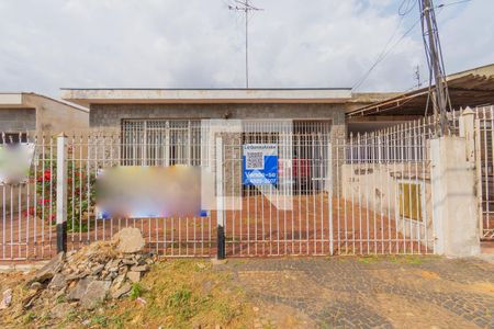 Casa à venda com 400m², 4 quartos e 2 vagasFachada