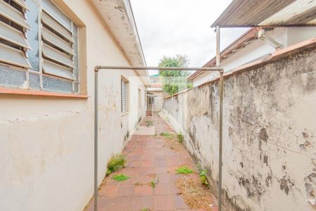 Casa à venda com 400m², 4 quartos e 2 vagasCorredor