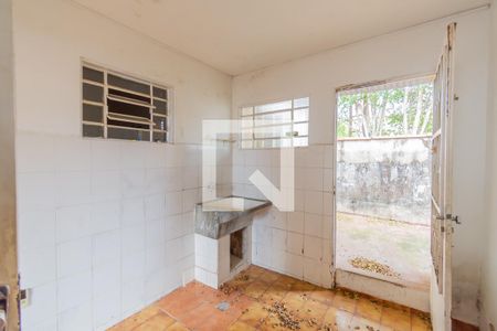 Casa à venda com 400m², 4 quartos e 2 vagasÁrea de Serviço
