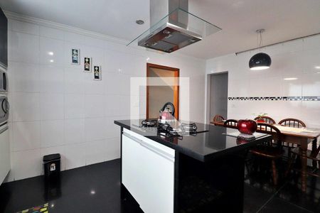 Casa à venda com 300m², 3 quartos e 2 vagasCozinha