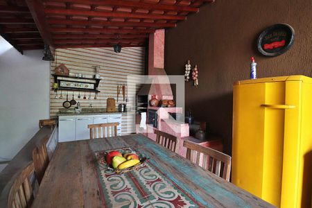 Casa à venda com 300m², 3 quartos e 2 vagasÁrea Gourmet