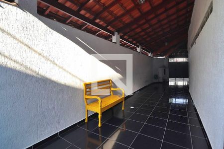 Casa à venda com 300m², 3 quartos e 2 vagasQuintal