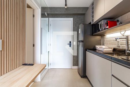 Cozinha de kitnet/studio para alugar com 1 quarto, 21m² em Moema, São Paulo