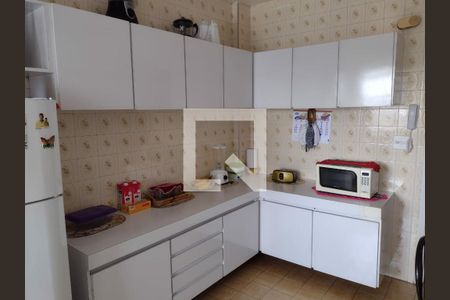 Apartamento à venda com 71m², 2 quartos e sem vaga