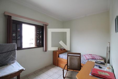 Casa à venda com 163m², 3 quartos e 4 vagasQuarto 2